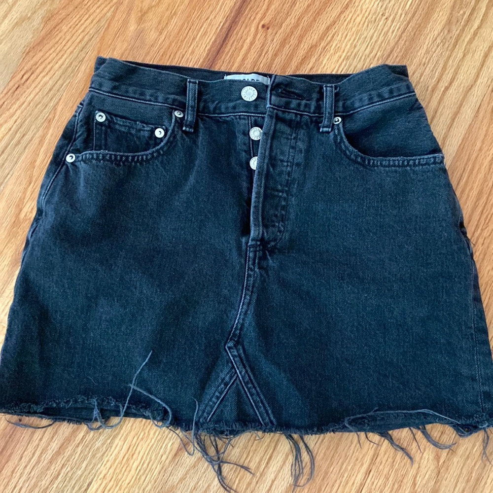 AGOLDE Quinn denim mini skirt black size 25 jean skirt distressed
